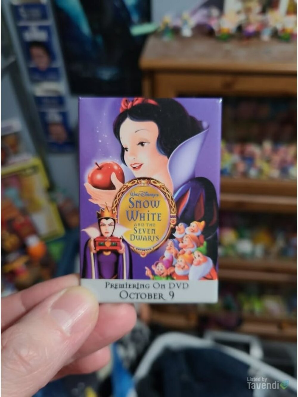 Disney's Snow White and the Seven Dwarfs DVD Promo Pinback
